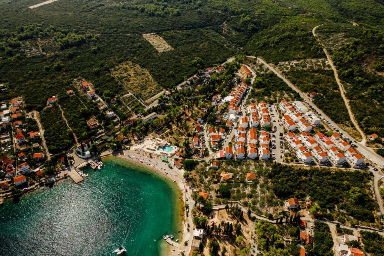 Villa Nikola Necujam Exterior photo